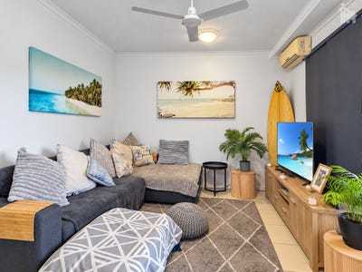 /international/au/7-70-main-street-pialba-qld-152640988/
