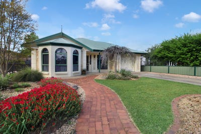 /international/au/170-eighteenth-street-renmark-sa-152557144/