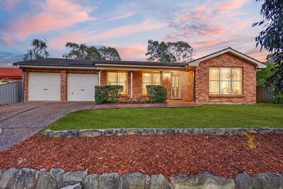 /international/au/27-calandra-avenue-quakers-hill-nsw-152655244/