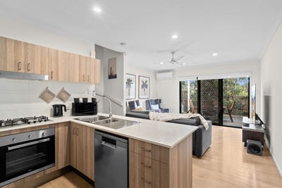 /international/au/124-7-giosam-street-richlands-qld-152204160/