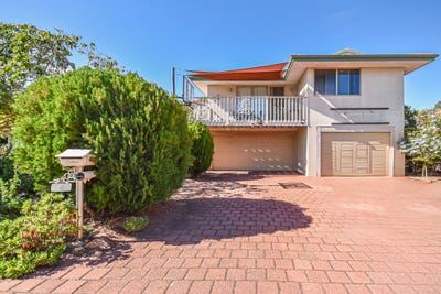 /international/au/4-carnegie-place-greenfields-wa-150973676/