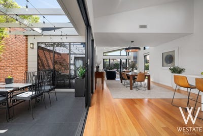 /international/au/7-135-keppel-street-bathurst-nsw-152555596/
