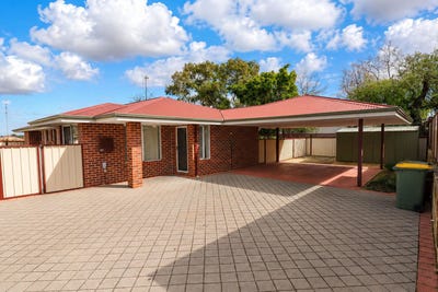 /international/au/10b-stickland-street-wongan-hills-wa-152129244/