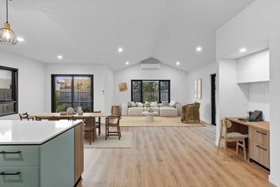 /international/au/2-42-bellarine-highway-queenscliff-vic-148391292/