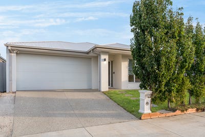 /international/au/27-mccubbin-drive-mount-duneed-vic-151240492/