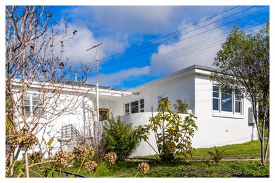 /international/au/21-frances-street-bridport-tas-151378288/