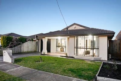 /international/au/93-myers-parade-altona-meadows-vic-148471176/