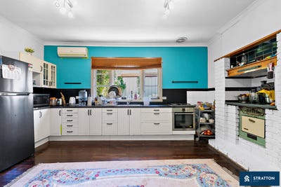 /international/au/64-the-crescent-maddington-wa-151246440/
