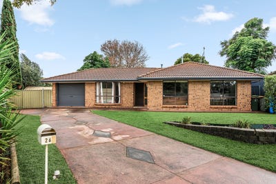 /international/au/26-oakhill-crescent-morphett-vale-sa-151279060/