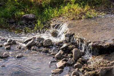 /international/au/35-hillside-road-allora-qld-700412380/