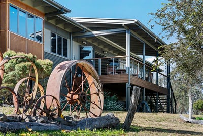 /international/au/47-holzwarts-road-berat-qld-148499324/