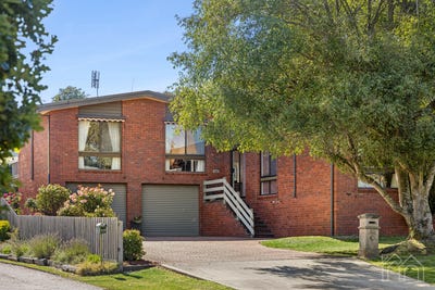/international/au/43-bourke-street-kyneton-vic-150969104/