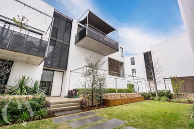 /international/au/2-17-amherst-street-fremantle-wa-148128516/