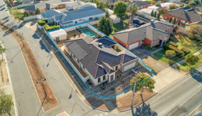 /international/au/73-pine-road-shepparton-vic-148441752/