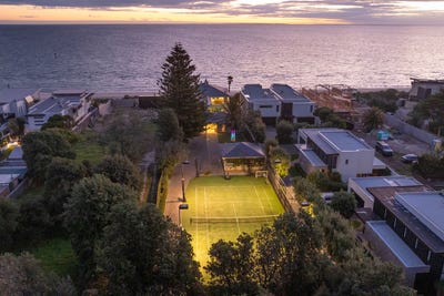 /international/au/73-nepean-highway-aspendale-vic-151020004/