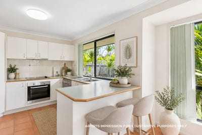 /international/au/9-explorer-street-sippy-downs-qld-152357116/