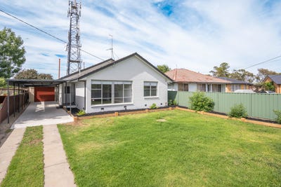 /international/au/22-community-street-shepparton-vic-151228412/