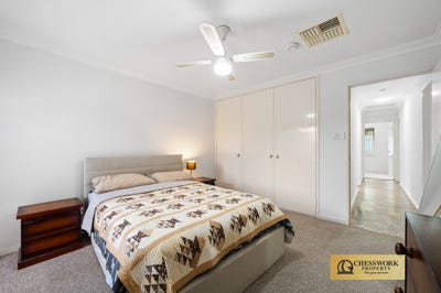 /international/au/9-27-magnolia-way-forrestfield-wa-151415376/