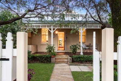 /international/au/34-bydown-street-neutral-bay-nsw-151118484/