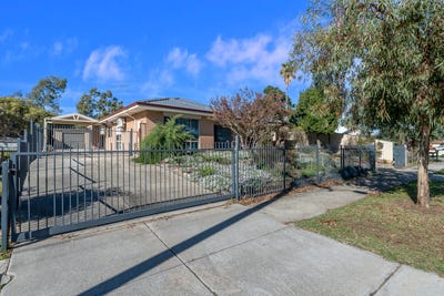 /international/au/101a-crawford-street-east-cannington-wa-148259944/?lang=en