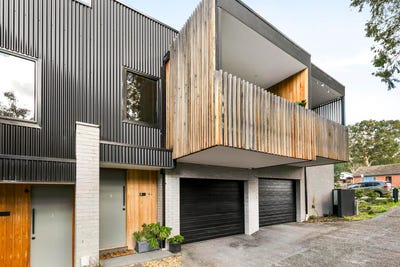 /international/au/2-12-mcnamara-street-macleod-vic-151322096/