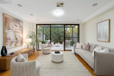 /international/au/9-83-85a-pittwater-road-hunters-hill-nsw-152472856/