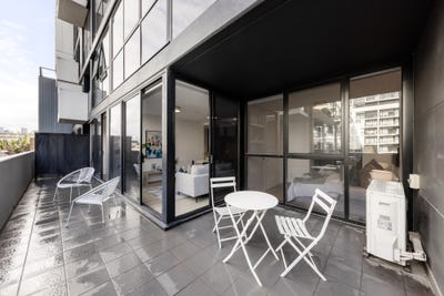 /international/au/e223-11-flockhart-street-abbotsford-vic-151269388/
