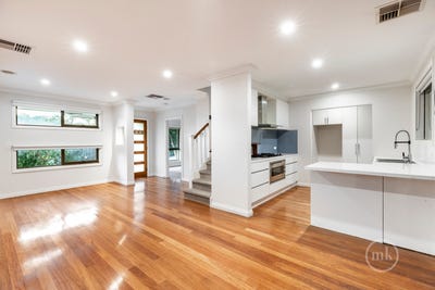 /international/au/2-1-brownes-crescent-eltham-vic-151033844/