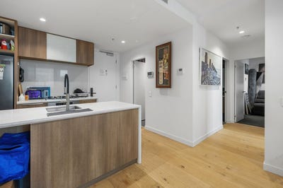 /international/au/104-25-windsor-terrace-williamstown-vic-148154776/