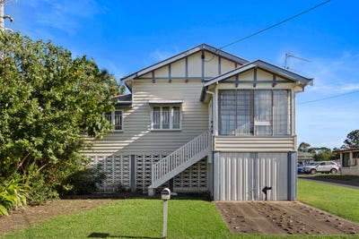 /international/au/112-queen-street-maryborough-qld-151365548/