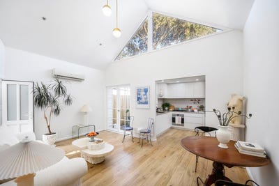 /international/au/18-leyden-street-brunswick-east-vic-148480484/