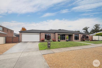 /international/au/71-hocking-avenue-mount-clear-vic-151528524/