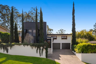 /international/au/3-dobbs-street-holland-park-west-qld-152235532/