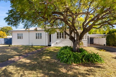 /international/au/68-wood-street-dalby-qld-148468056/