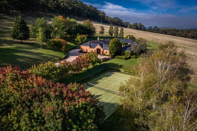 /international/au/709-mount-eliza-road-kerrie-vic-700405780/