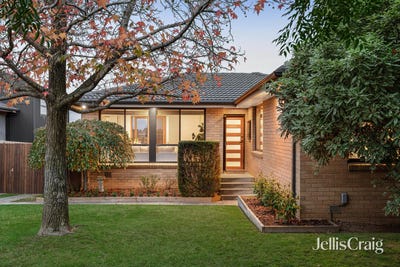 /international/au/32-frensham-road-watsonia-vic-151330704/