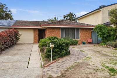 /international/au/17b-illawong-way-kingsley-wa-151249940/