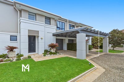 /international/au/19-44-52-pine-valley-drive-robina-qld-152665372/