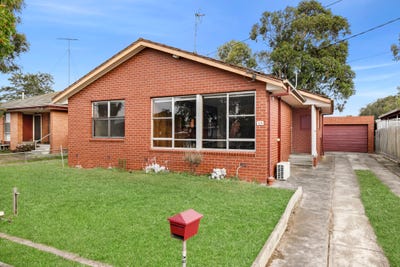 /international/au/45-hibiscus-crescent-newcomb-vic-150980564/