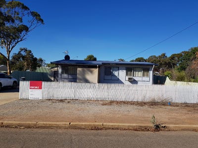 /international/au/7-gardiner-street-moora-wa-147939992/