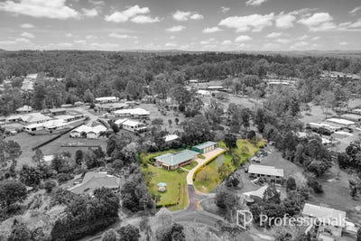 /international/au/5-corella-court-gympie-qld-152439404/