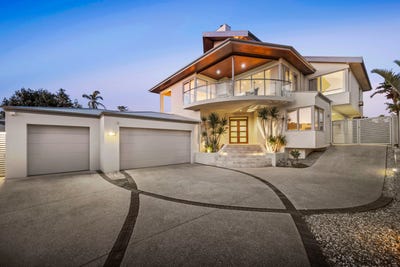 /international/au/137a-west-coast-drive-north-beach-wa-150946076/