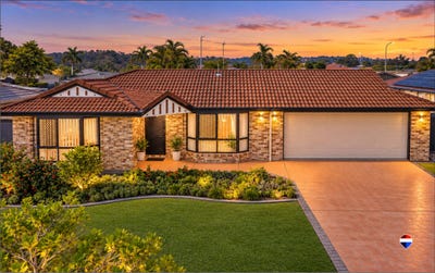 /international/au/11-smout-court-sandstone-point-qld-150896180/