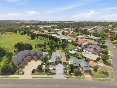 /international/au/3-83-ibis-boulevard-eli-waters-qld-150929372/