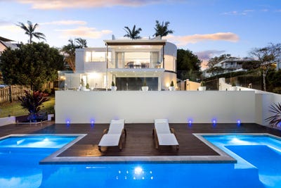 /international/au/7-st-martins-terrace-buderim-qld-151551152/