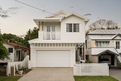 /international/au/40-raymond-street-shorncliffe-qld-151350100/