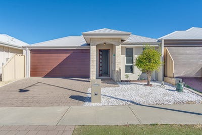 /international/au/11-melksham-way-butler-wa-151131756/
