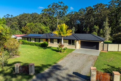 /international/au/17-lyndhurst-close-moonee-beach-nsw-152471036/