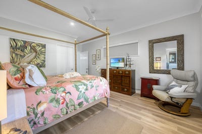 /international/au/40-blue-beach-boulevard-haliday-bay-qld-148443536/?lang=it