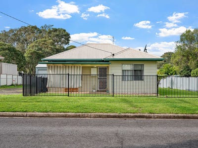 /international/au/12-hammond-street-hamilton-vic-151326700/